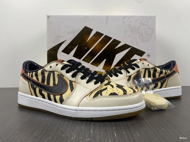 Bmlin Shoes OG Year the Tiger Jordan Low 1 of Air DH6932-100 0811